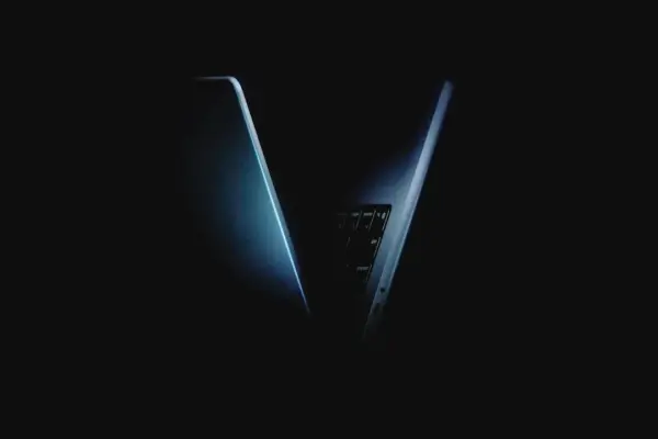 Apple hé lộ MacBook M5